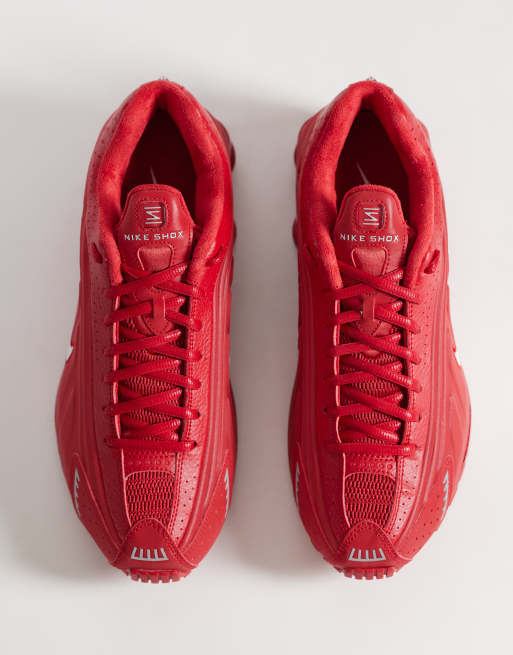 Nike Shox R4 sneakers in red, 3 of 5