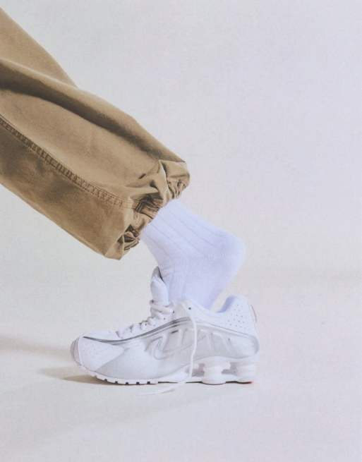 Nike Shox R4 sneakers in white and silver