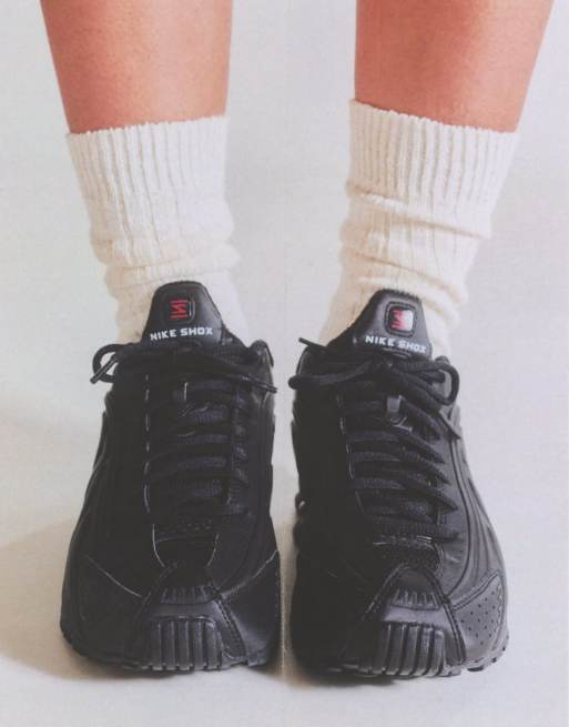 Shox r4 nere clearance