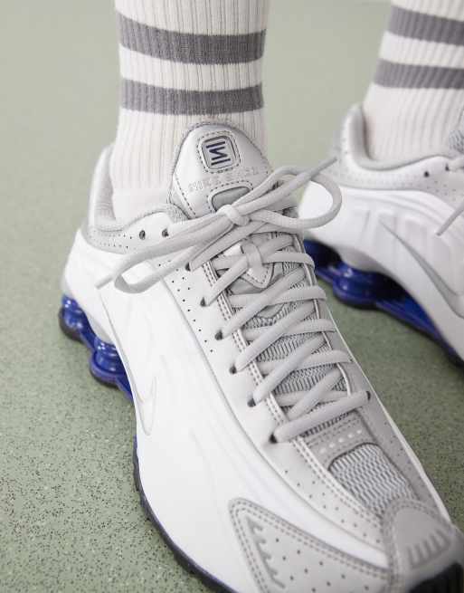 Nike - Shox R4 - Unisex - Hvide sneakers, 3 af 5