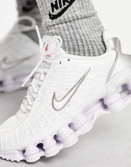 Nike Shox TL Baskets unisexes Blanc