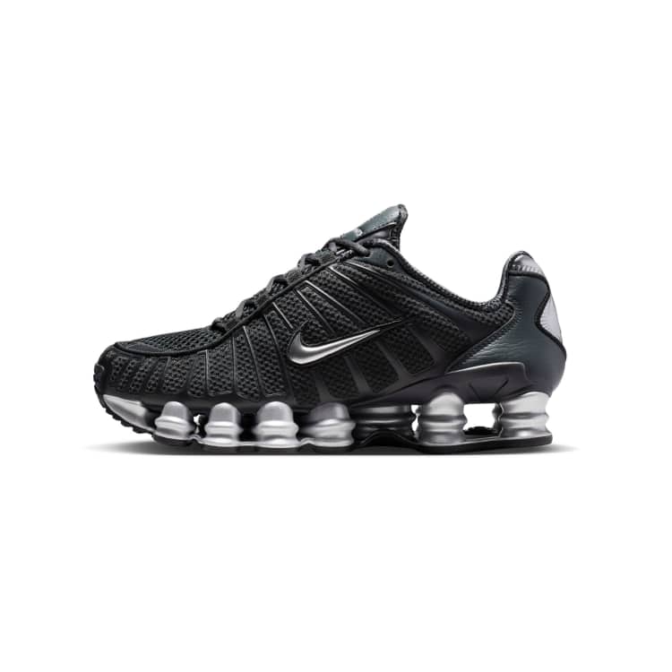 ベ*ン様 NIKE SHOX TL Black Silver スニーカー Nike Shox TL sneakers in black and silver | ASOS