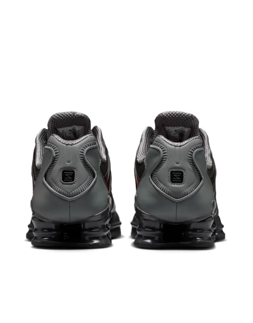 Nike Shox TL sneakers in gray and red, 3 of 4