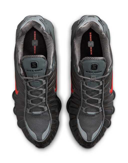 Nike Shox TL sneakers in gray and red, 4 of 4