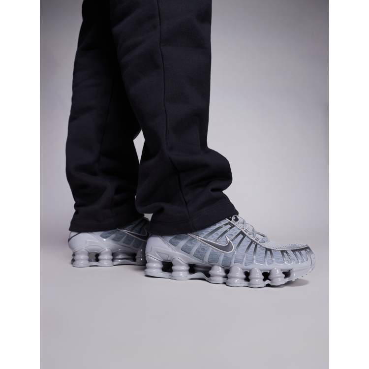 Nike Shox TL sneakers in gray and silver | ASOS