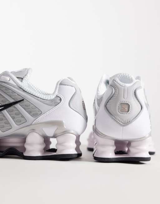 Nike - Shox TL - Sneakers in grijs en roze met stippen, 2 van 5