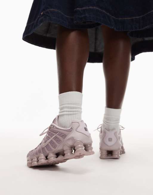 Nike Shox TL sneakers in light pink, 3 of 5