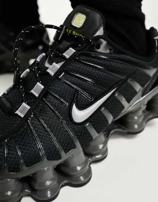 Nike – Shox TL – Svarta och silverfärgade träningsskor i unisex-modell, 3 av 4