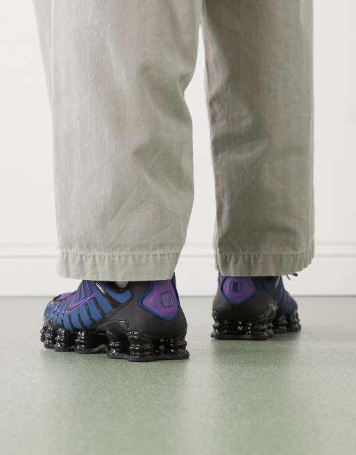 Nike Shox TL trainers in purple, 4 of 5