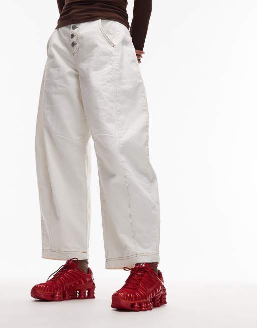 Nike Shox TL trainers in red, 3 of 5