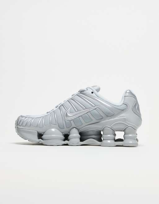 Nike Shox TL unisex trainers in white and silver, 3 of 3