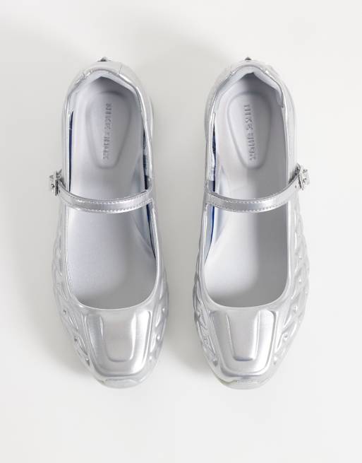 Nike Shox Z Calistra ballet flats in silver, 3 of 5