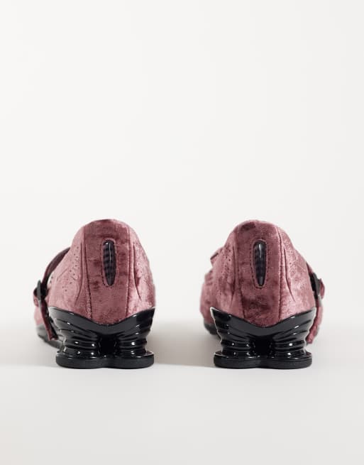 Nike Shox Z Calistra Velvet sneakers in burgundy, 5 of 5