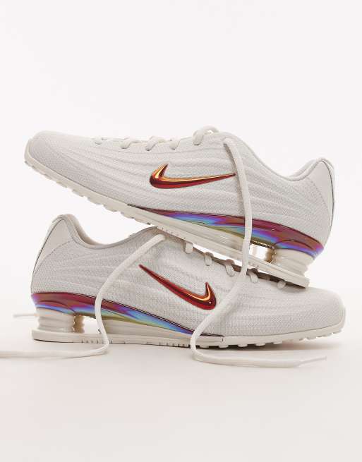 Nike - Shox Z - Sneakers bianco sporco con dettagli metallizzati