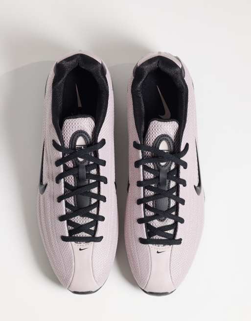 Nike Shox Z sneakers in black and metallic silver, 3 of 5
