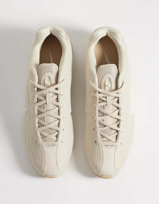 Nike Shox Z sneakers in off-white | ASOS