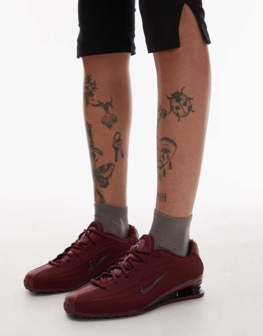Nike Shox Z sneakers in red | ASOS