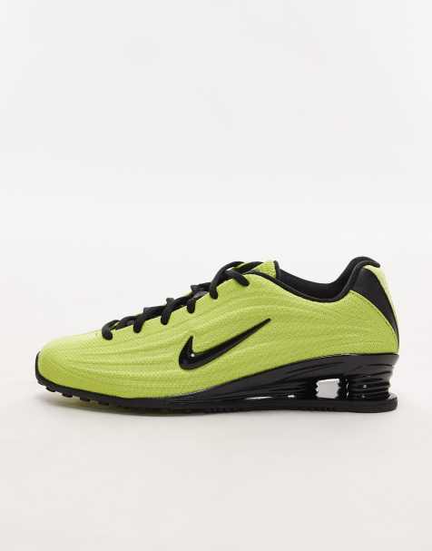 Nike Shox Z trainers in yellow - view 1