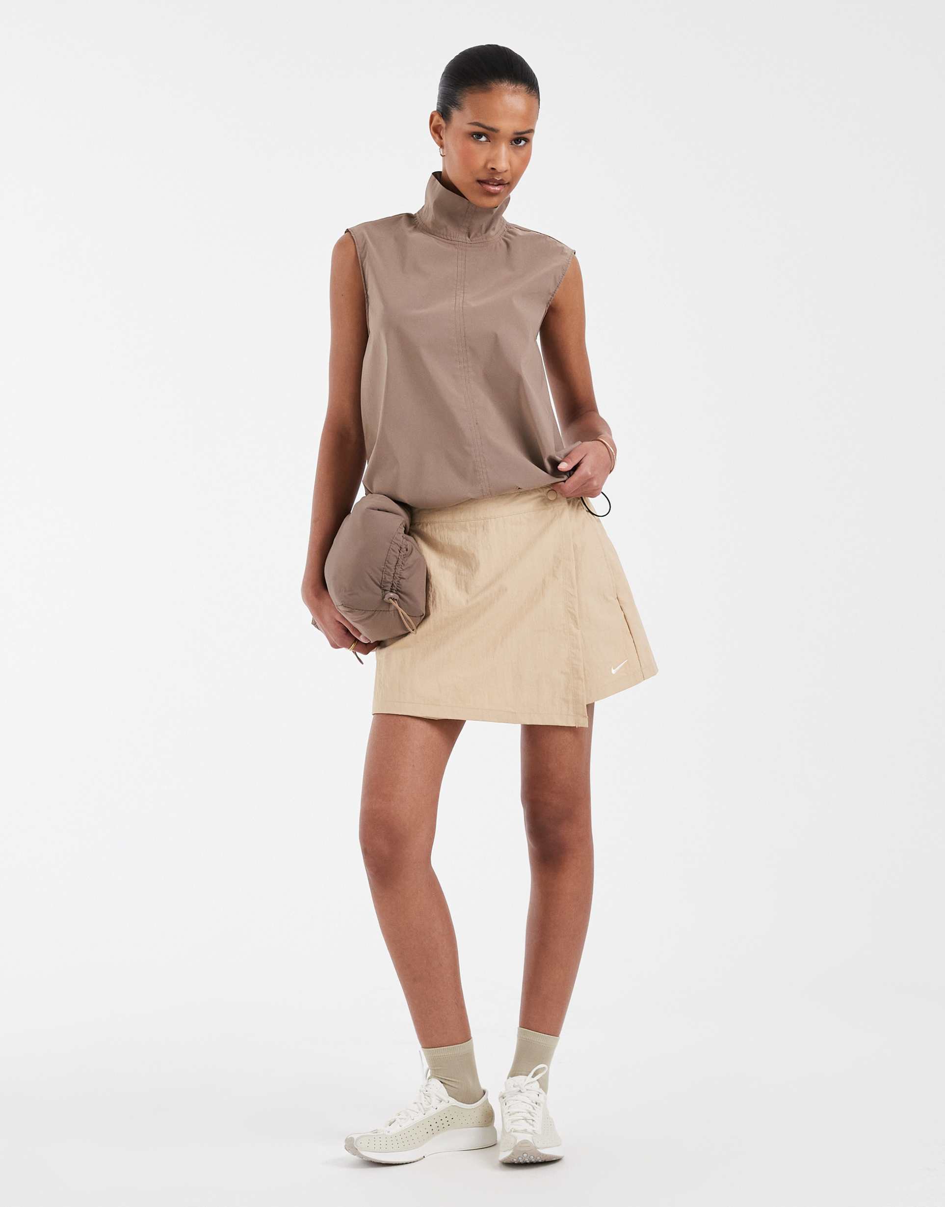 nike skort in brown
