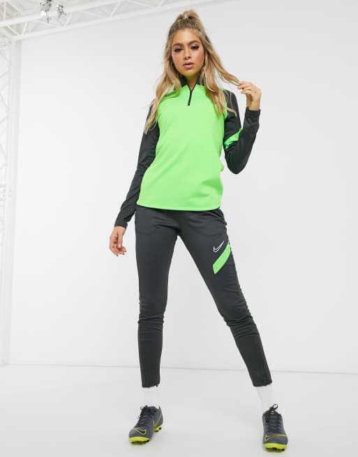 Neon yellow clearance nike half zip