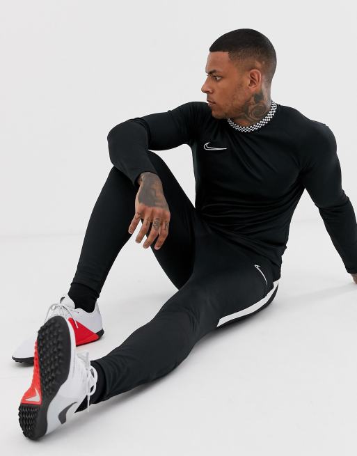 Nike Soccer academy tapered sweatpants in black, 4 of 4