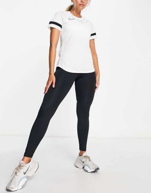 T shirt best sale sport nike femme