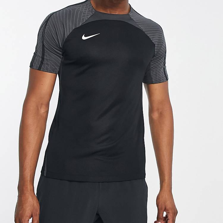 Nike Soccer top in black | ASOS