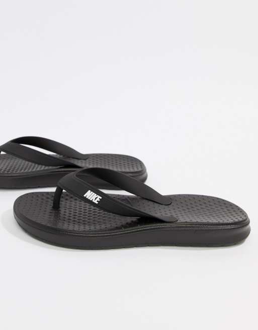 Nike hotsell solay sandals