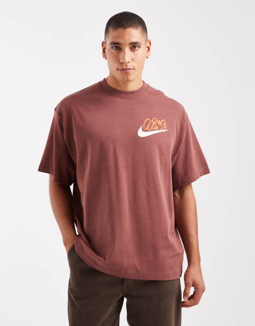 Nike – Solo – Brązowy T-shirt z logo Swoosh na plecach, 3 z 5