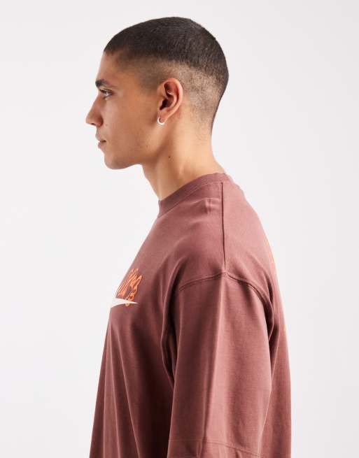 Nike – Solo – Brązowy T-shirt z logo Swoosh na plecach, 4 z 5