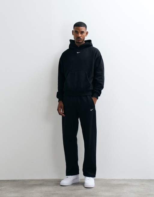 Nike - Solo - Felpa oversize in pile nera con cappuccio e logo Swoosh centrale, 2 di 5