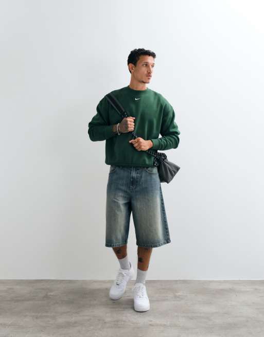 Nike Solo Fleece oversized sweatshirt in donkergroen, 3 van 5