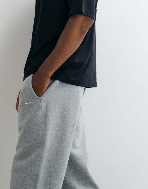 Nike Solo Fleece straight leg bungee joggers in grey, 2 of 5