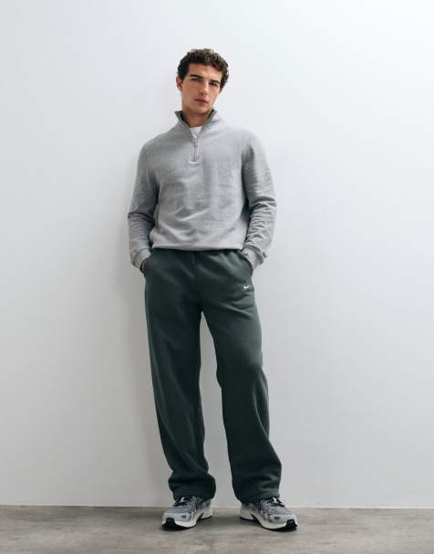 Nike Solo joggers de pernera recta con cordón elástico en verde - view 1
