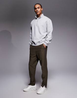 Nike Solo Swoosh Cuffed Sweatpants In Brown