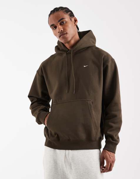 Nike Solo Swoosh hoodie in dark brown - view 1