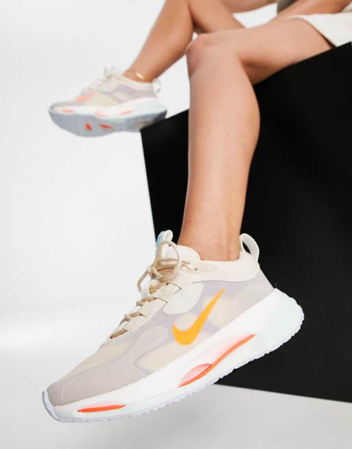 Nike Spark sneakers in beige and multi