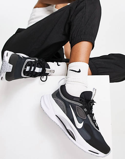 Lágrima entrar Discurso Nike Spark sneakers in black and white | ASOS