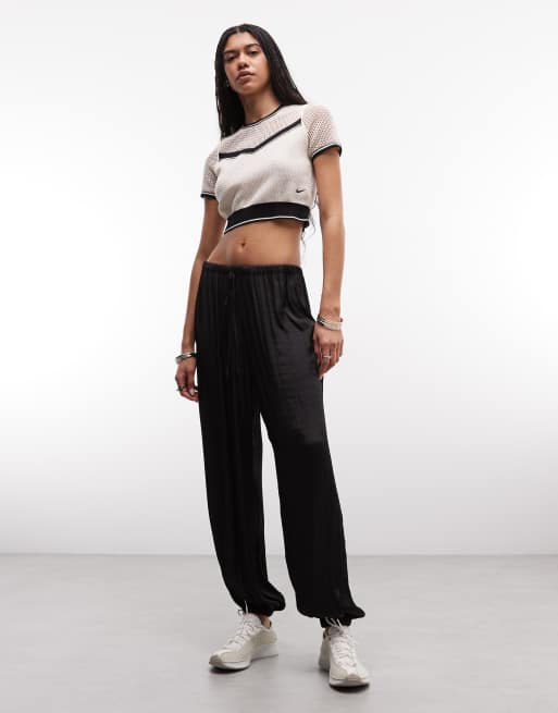 Nike Sportswear Chill knit cropped top with chevron detail in cream, 2 of 4