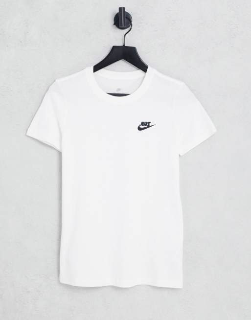 Nike Sportswear - Club - T-shirt i hvid
