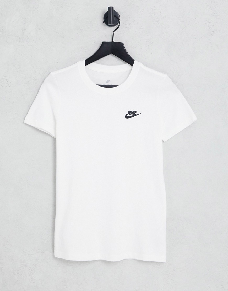 Nike Sportswear Club t-shirt in white