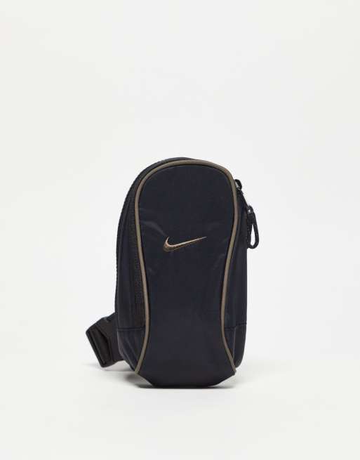 Nike – Sportswear Essentials – Svart axelremsväska i unisex-modell