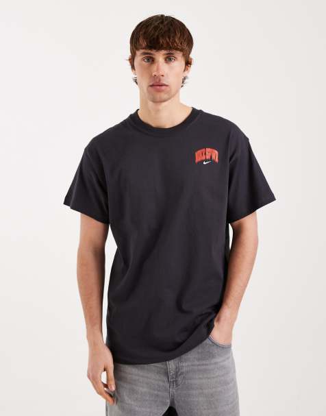 Nike Sportswear graphic back print t-shirt in navy - view 1