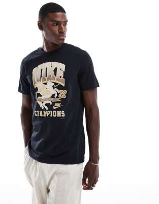 Nike Sportswear Graphic T-shirt In Black