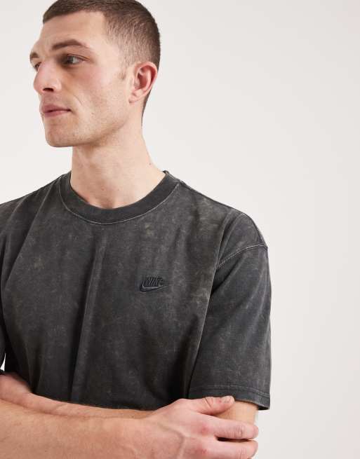 Nike Sportswear Max 90 Club washed t-shirt in gray, 3 of 5