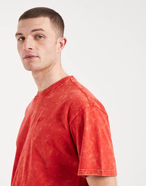 Nike Sportswear Max 90 Club washed t-shirt in red, 4 of 5