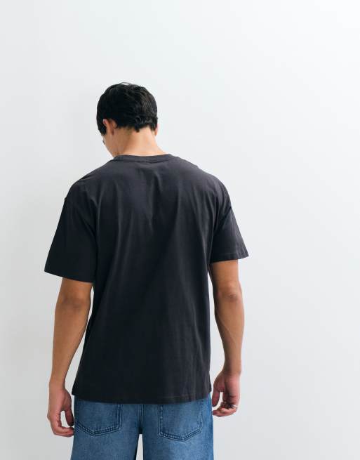 Nike Sportswear Max 90 short sleeve crew neck graphic T-shirt in black, 3 of 5