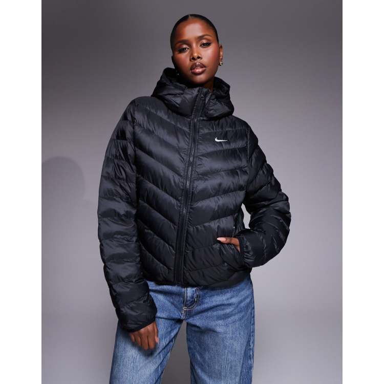 Nike Sportswear puffer jacket in black | ASOS