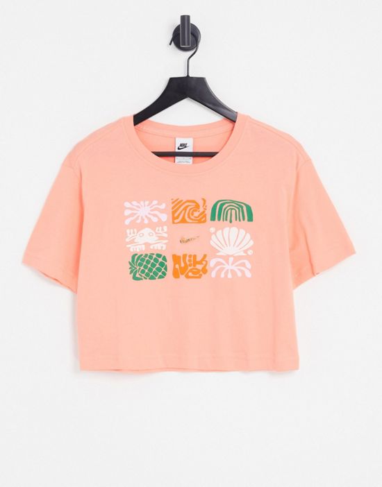 https://images.asos-media.com/products/nike-spring-break-essential-cropped-t-shirt-in-dusty-coral/201499053-1-dustycoral?$n_550w$&wid=550&fit=constrain