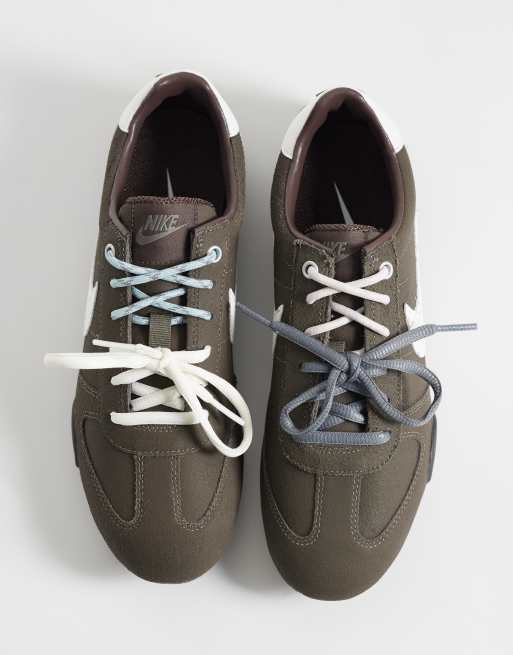 Nike – Sprint Sister – Sneaker in Dunkelgrau und Weiß mit doppelter Schnürung , 2 von 5